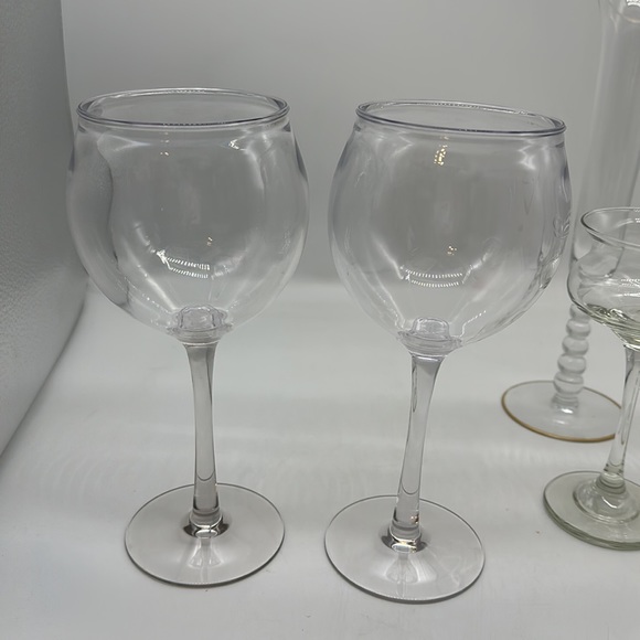 Beverage Drinking Glasses (Lot) Total 6–Mixed Barware Types - Picture 6 of 9